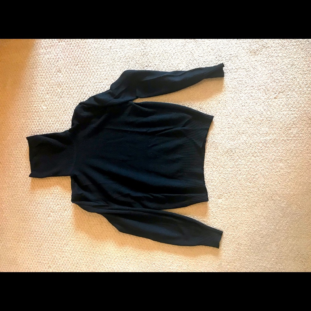 Black wool turtleneck-Large.